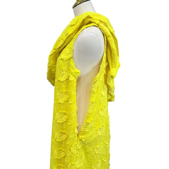 Abbey Glass Yellow Sutton Lace 3D Floral Ruffle One Shoulder Midi Cotton Dress - Picture 12 of 16